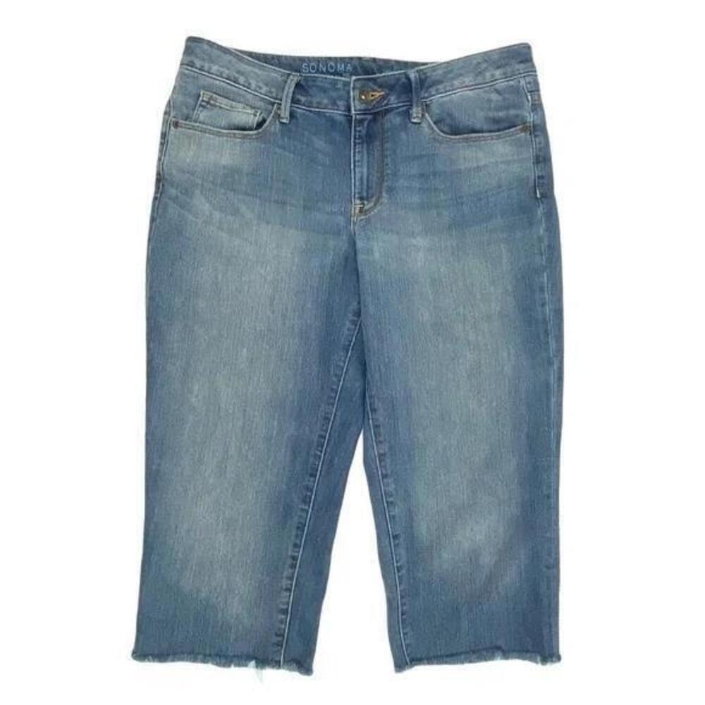 Sonoma Capri Raw Hem Women's size 8 Medium Wash Blue Denim Jeans